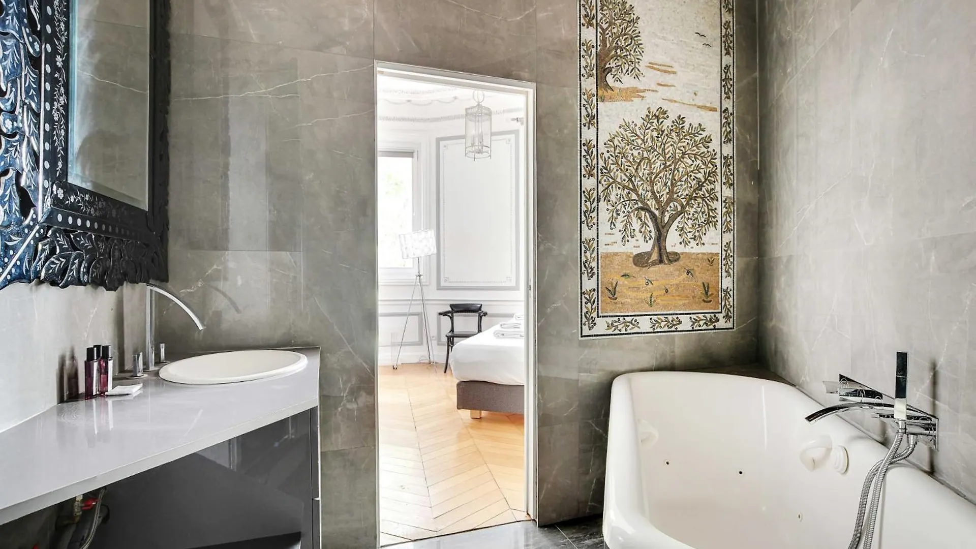 Apartment Magnificent Appt - 2bd-4p - Georges V - Champs-elysees